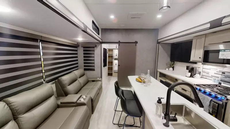 35CRIB Floorplan Main Room