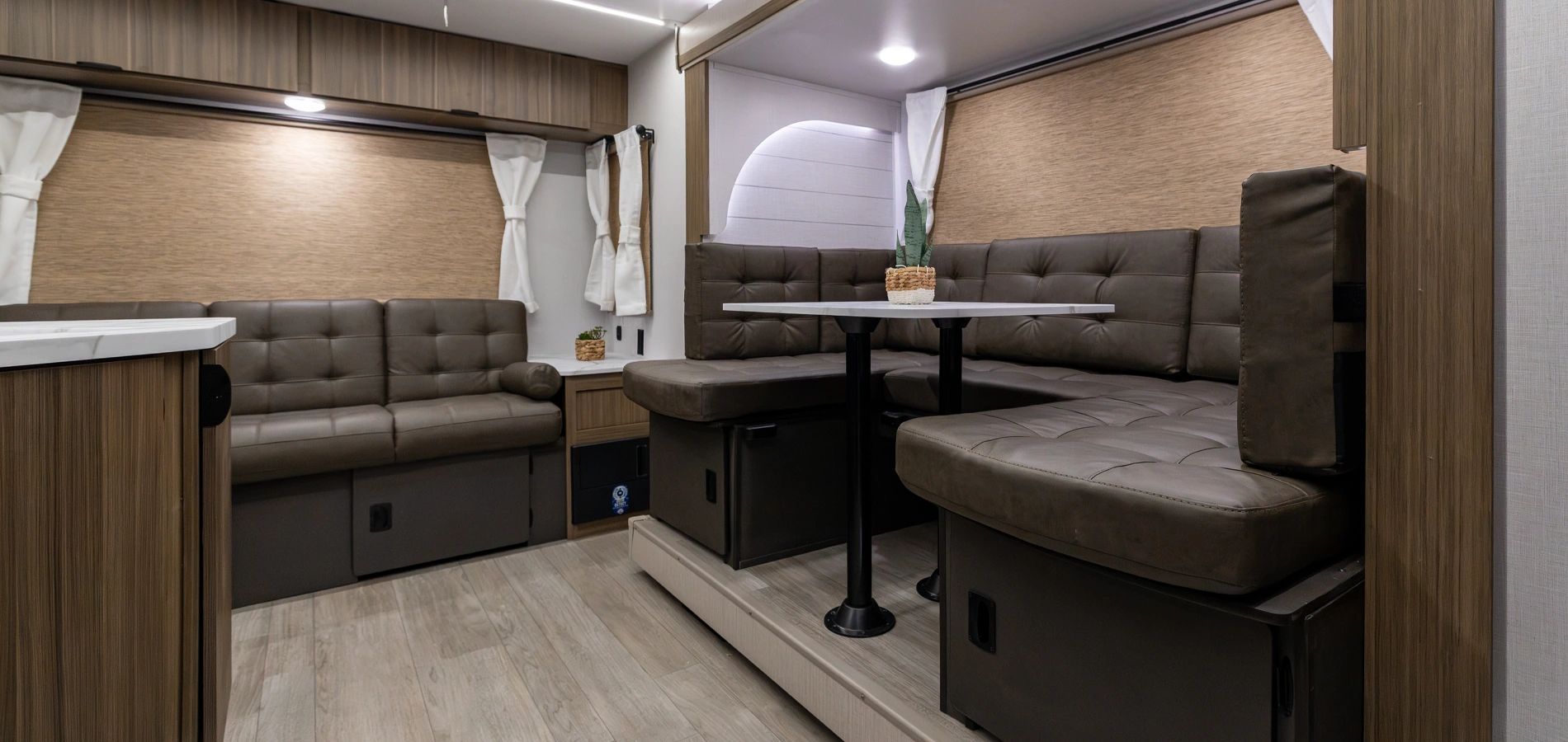 Wildwood X-Lite RVs