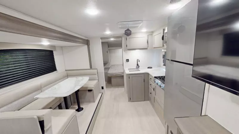 25RB Floorplan Main Room